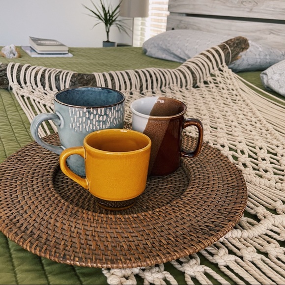 Free People Other - Bundle of three vintage coffee mugs boho cute